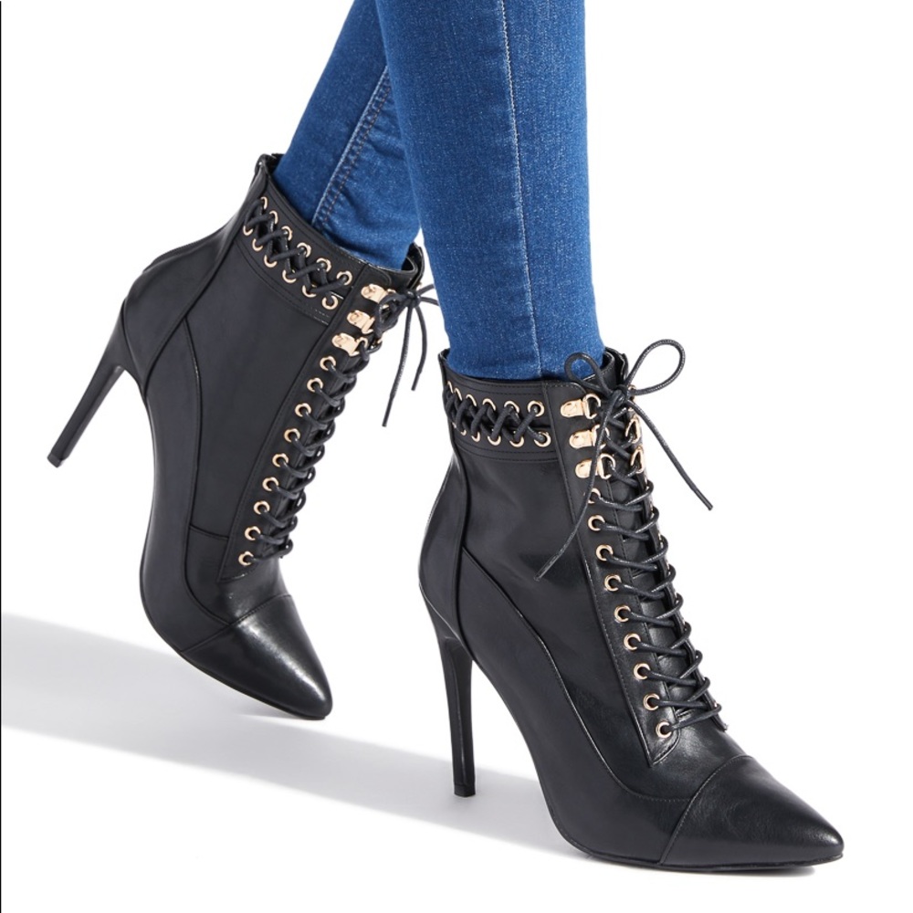 Shoedazzle Maggie Black Heeled Booties Gold Eyelet